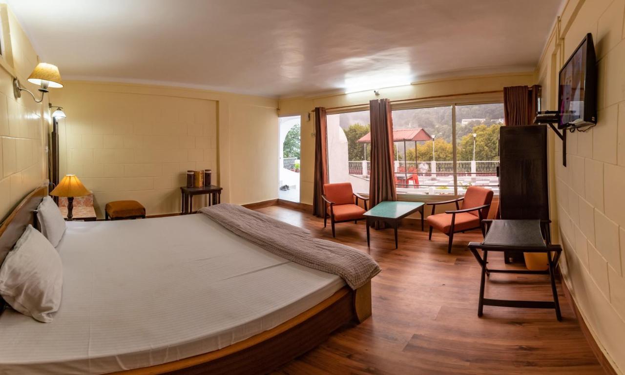 India Hotel - Lake View - Mall Road Nainital Kültér fotó